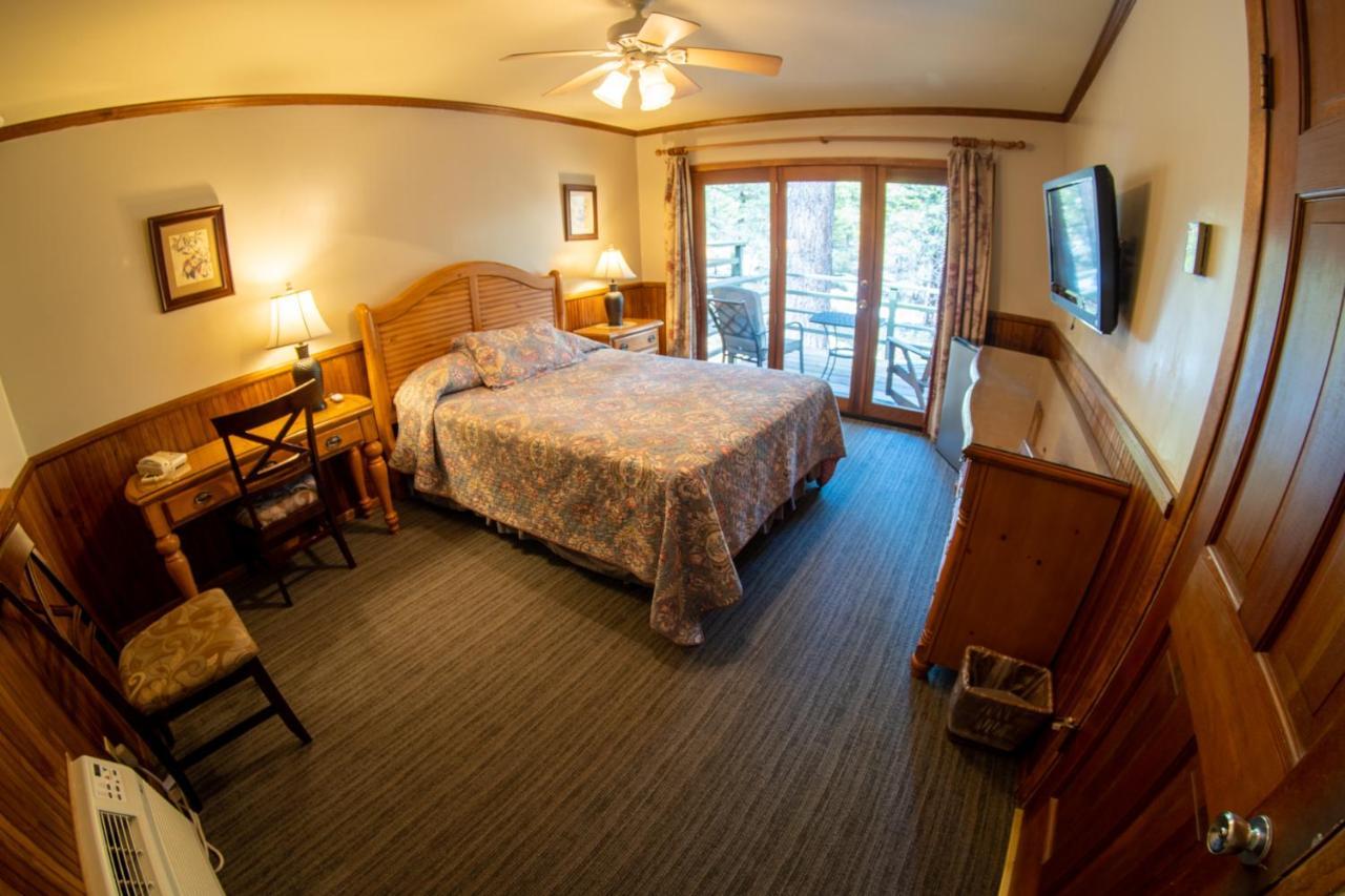 Narrow Gauge Inn Fish Camp Exterior photo
