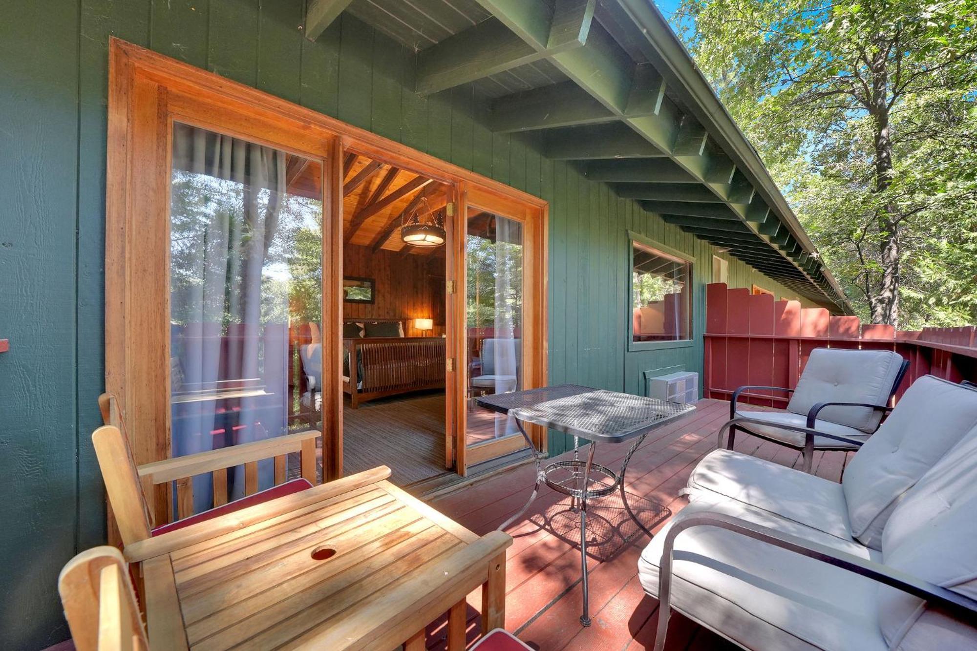 Narrow Gauge Inn Fish Camp Exterior photo
