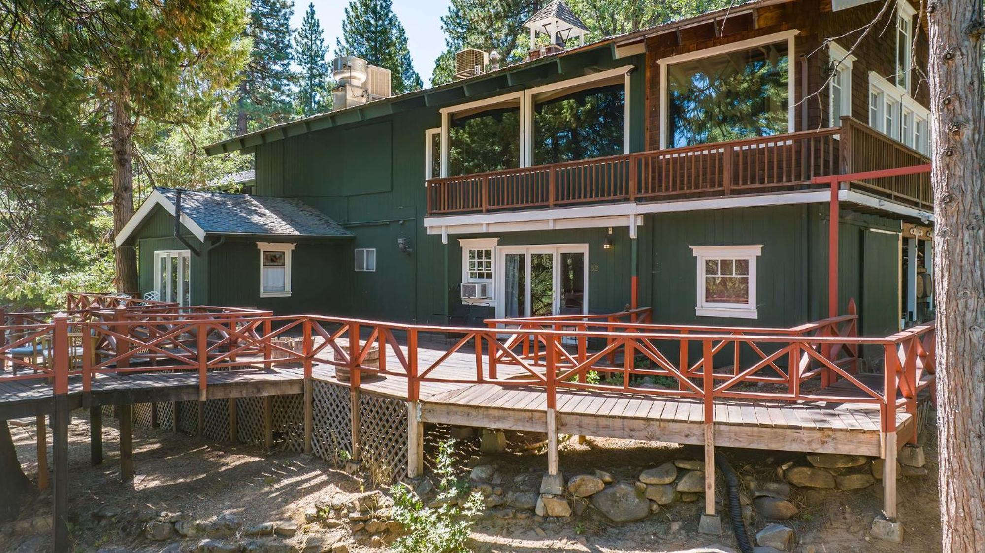 Narrow Gauge Inn Fish Camp Exterior photo
