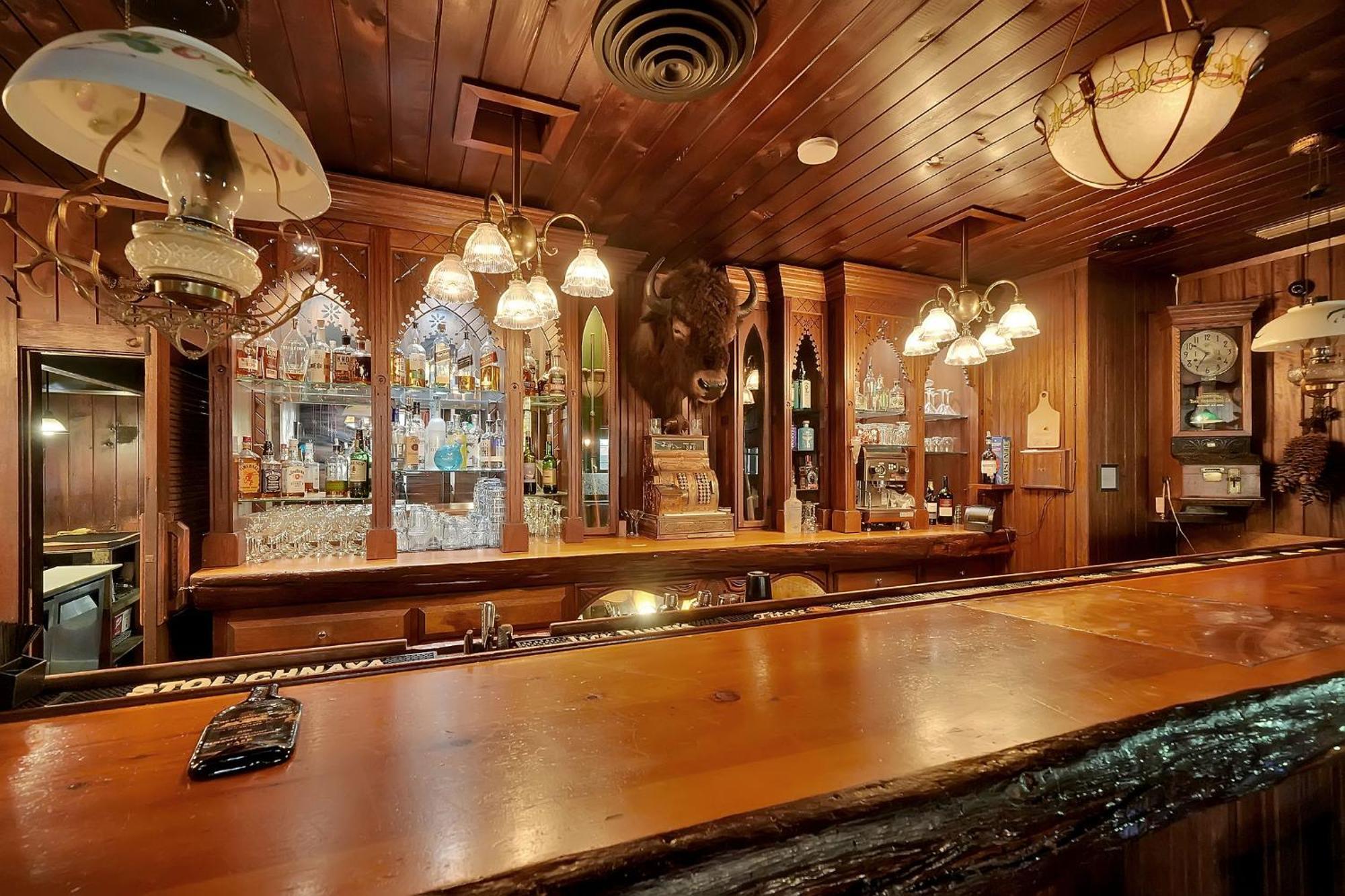 Narrow Gauge Inn Fish Camp Exterior photo